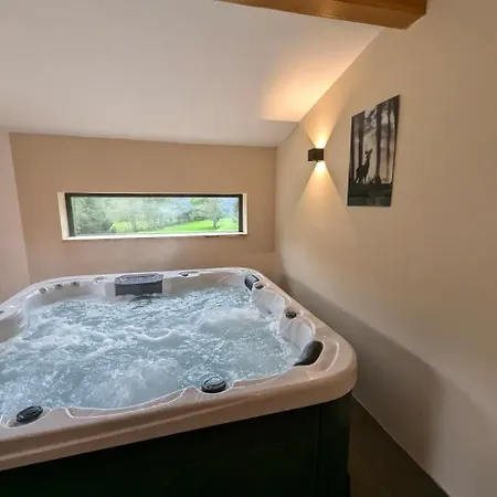 En Plain'nature- Jacuzzi Privatif-4 Personnes